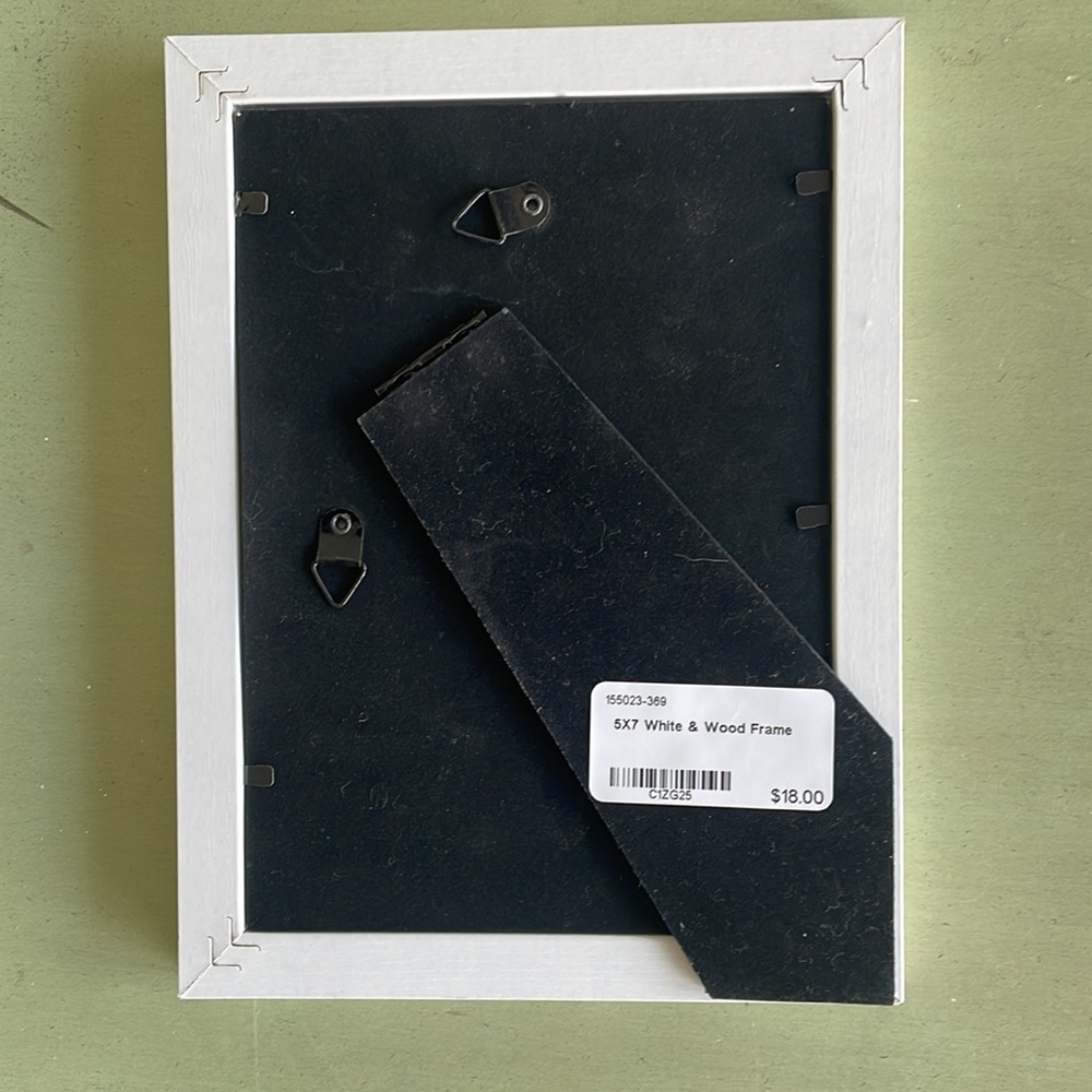 5x7 Photo Frame - Picture 2 of 2